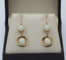 Load image into Gallery viewer, Vintage 14K yellow Gold Opal Dangling Earrings
