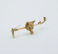 Load image into Gallery viewer, Vintage 14K Yellow Gold Fox Head &amp; Whip Bar Pin
