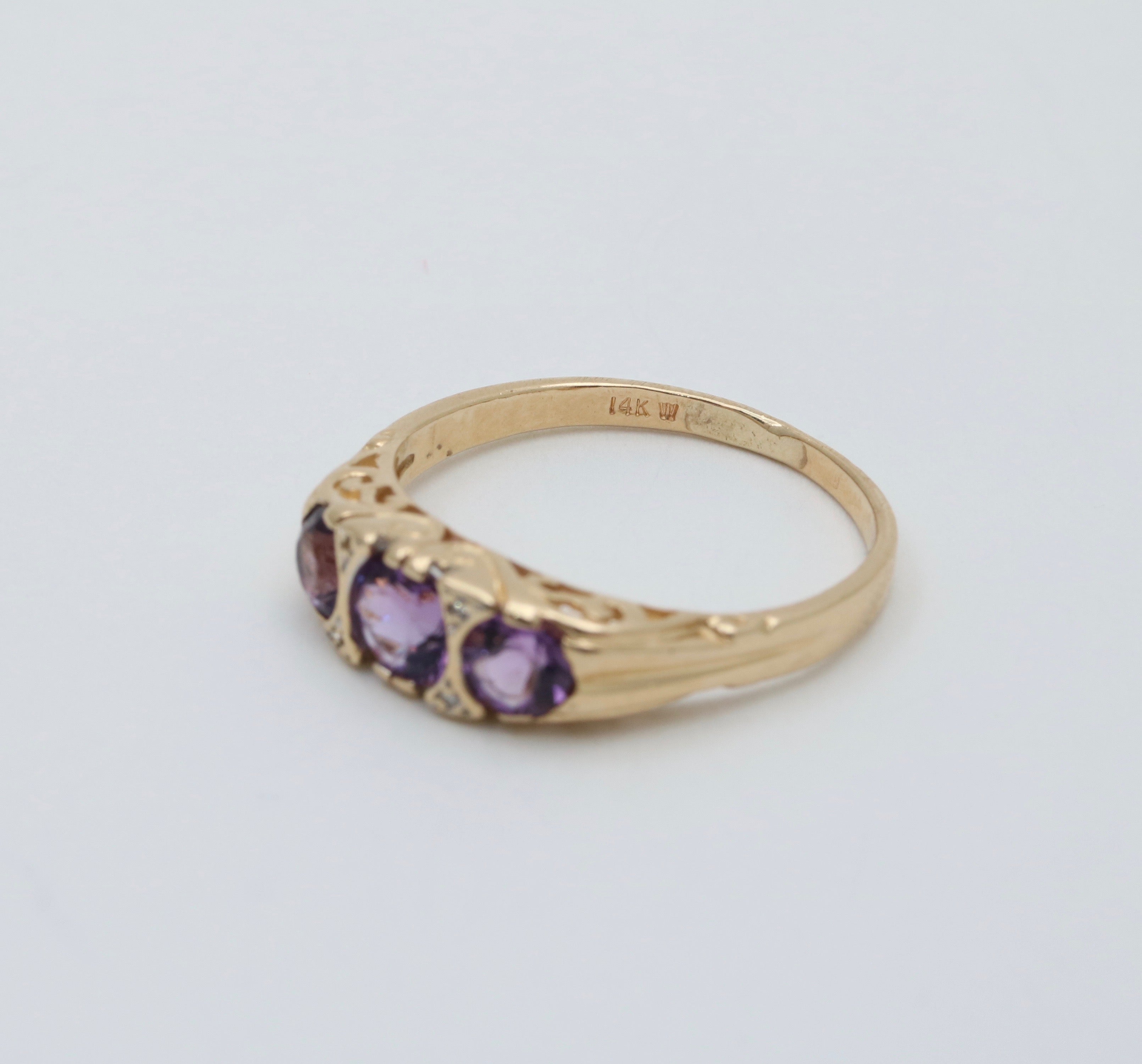 Victorian 14K Yellow Gold Three Stones Amethyst & Diamond Ring