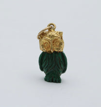 Load image into Gallery viewer, Vintage England 9K Yellow Gold Carved Malachite Owl Charm Pendant
