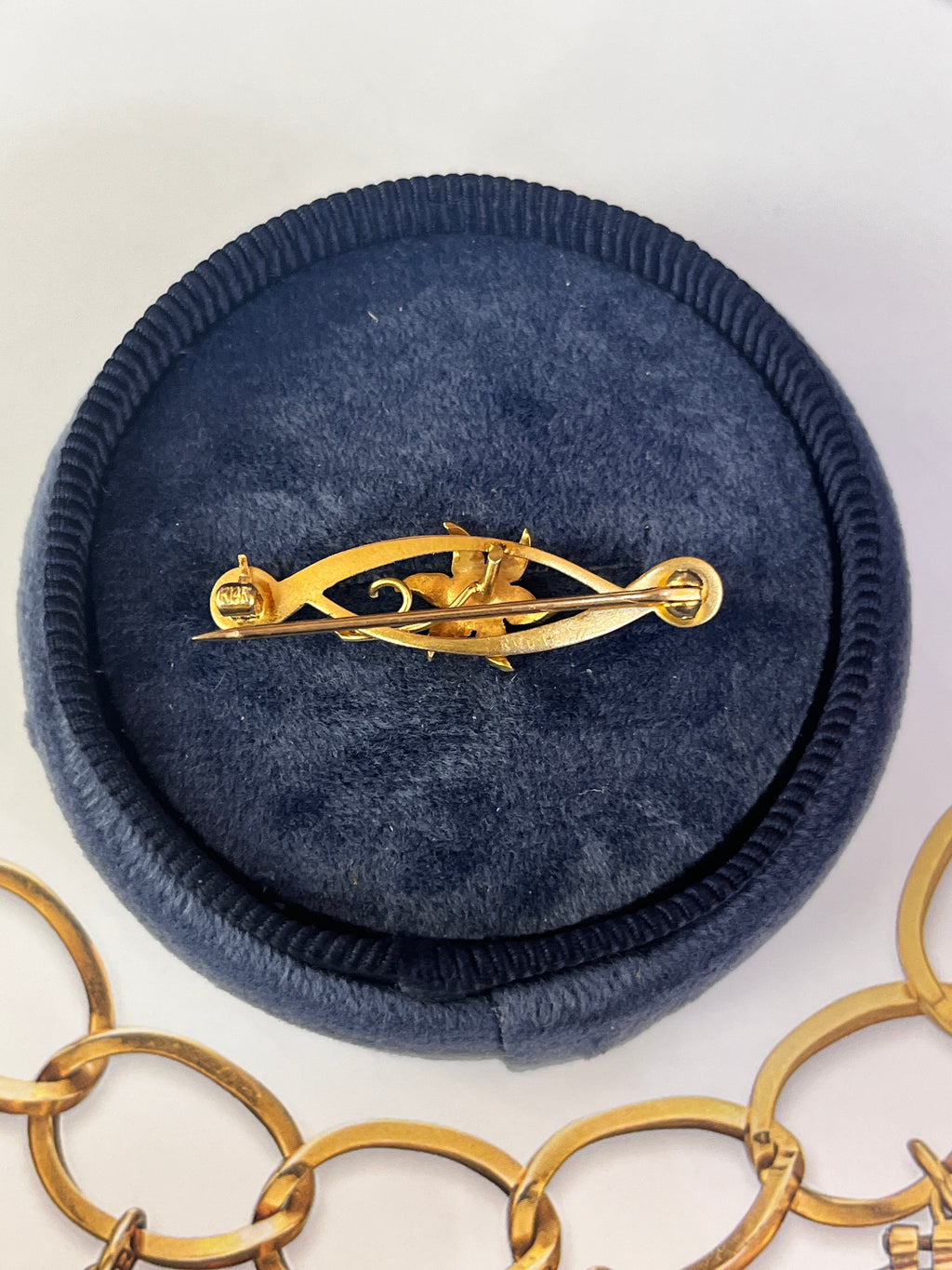 Art Nouveau 14K Yellow Gold Floral Pearl Brooch