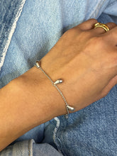 Load image into Gallery viewer, Tiffany &amp; Co Elsa Peretti Five Teardrop Sterling Silver Bracelet
