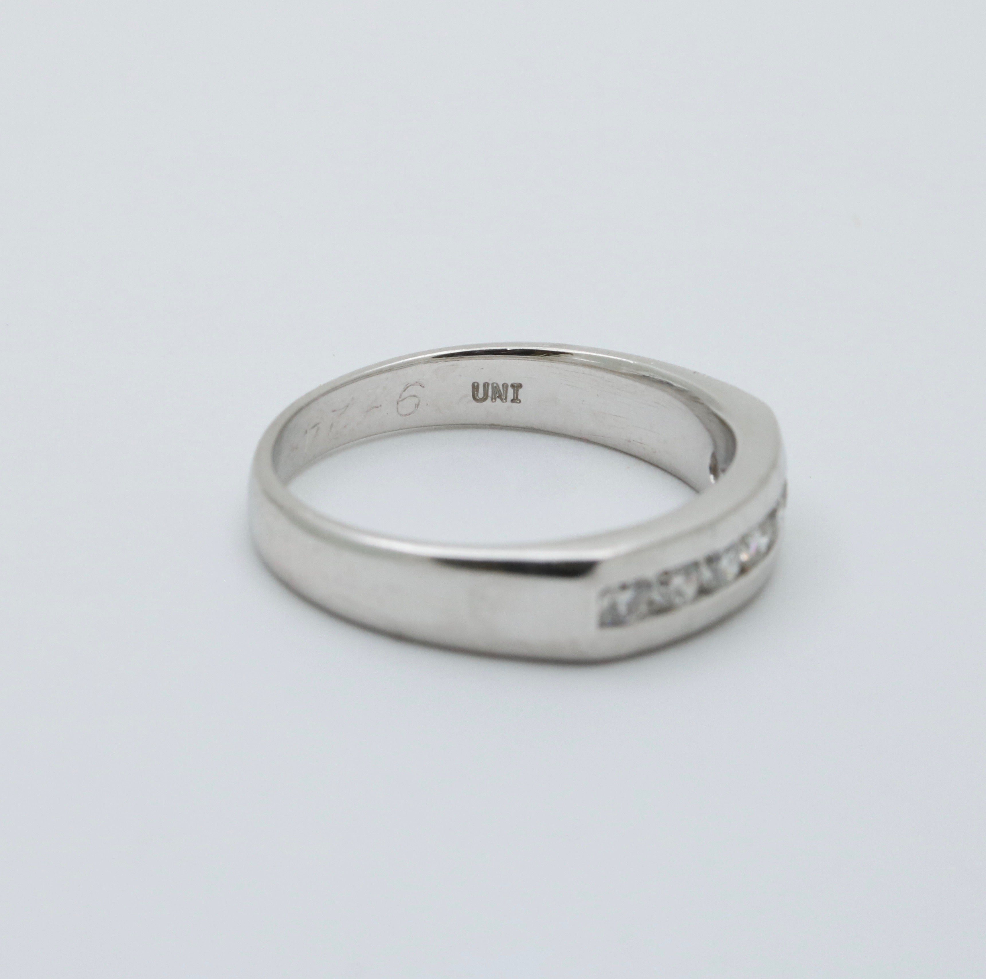 Vintage Platinum Seven Diamonds Band