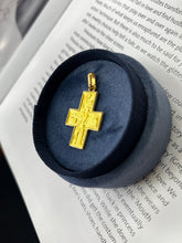 Load image into Gallery viewer, Vintage 18K Yellow Gold Mary &amp; Jesus Cross Charm Pendant
