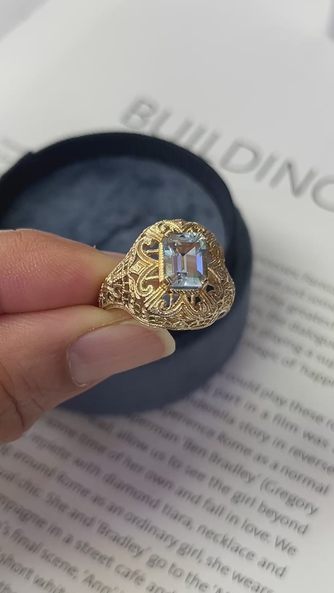 Vintage 10K Yellow Gold Filigree Blue Topaz Ring