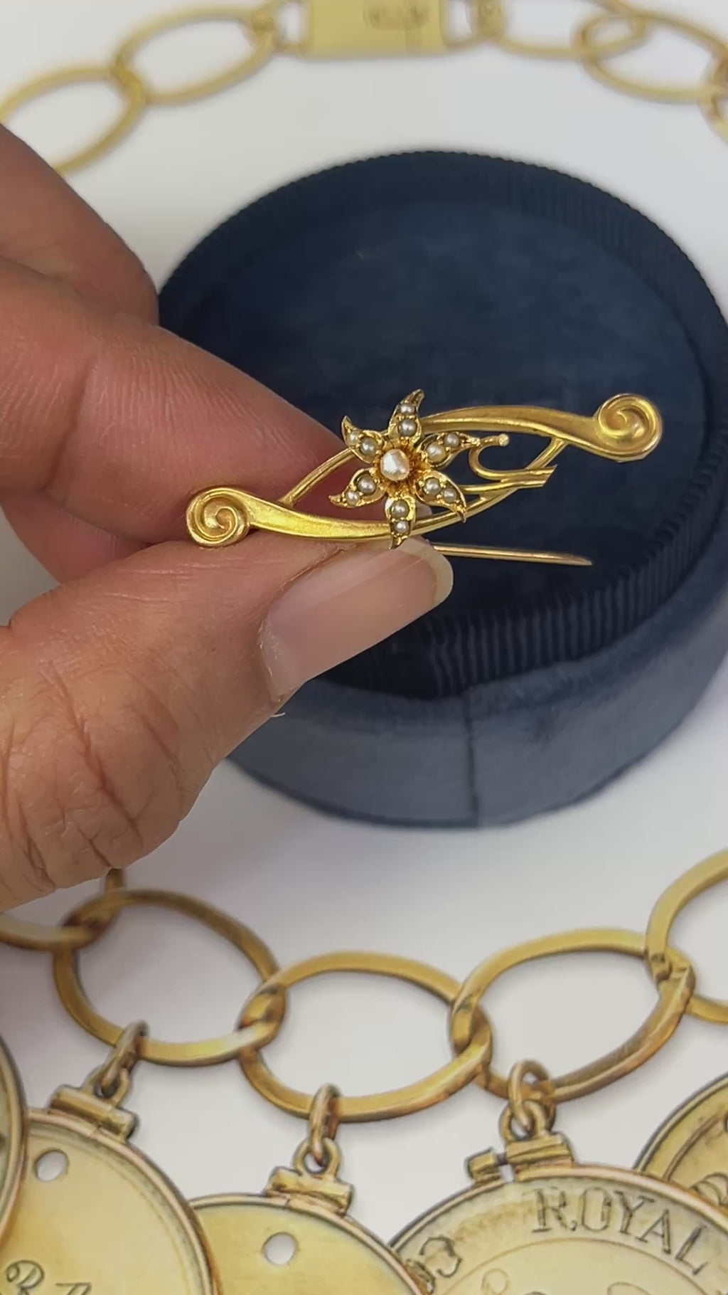 Art Nouveau 14K Yellow Gold Floral Pearl Brooch