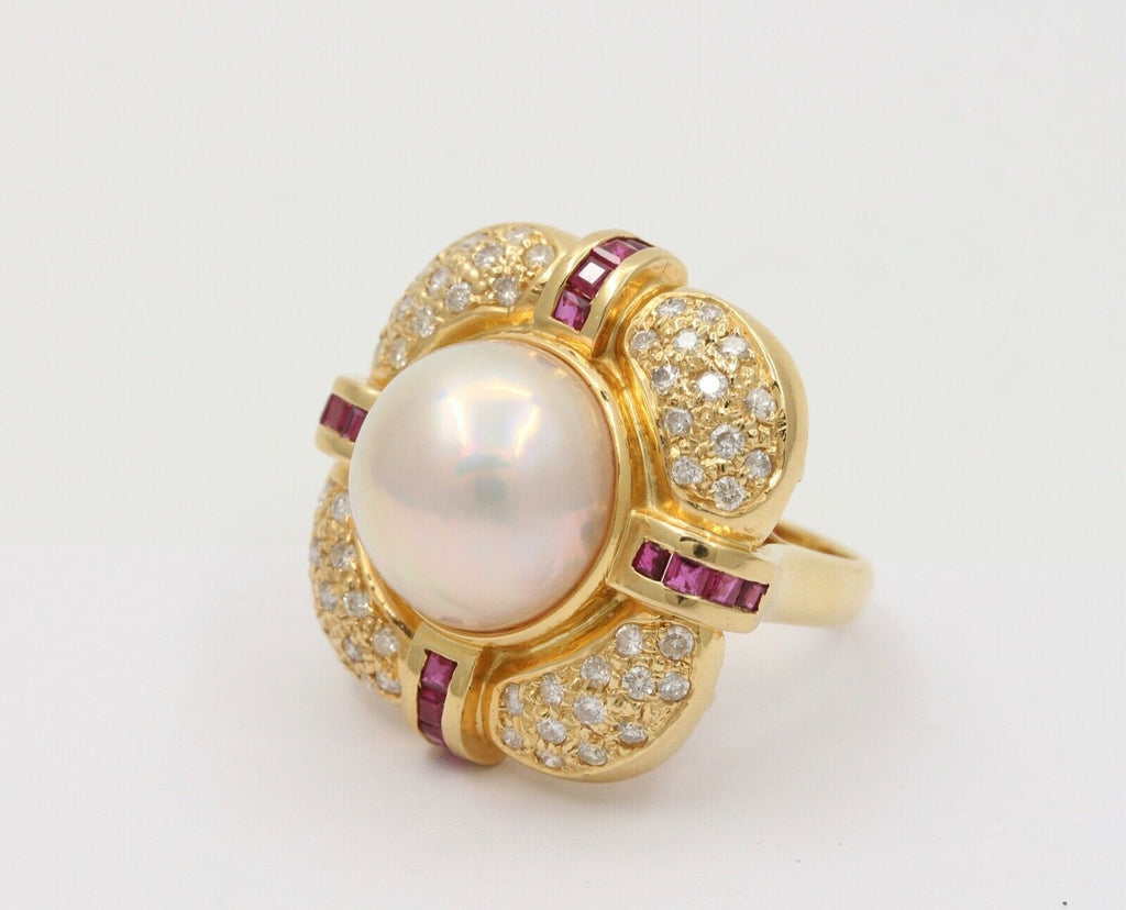 Vintage Mabe Pearl Diamonds Rubies 18K Yellow Gold Ring