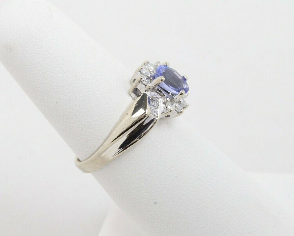 Vintage 14K White Gold Cornflower Blue Sapphire & Diamond Ring