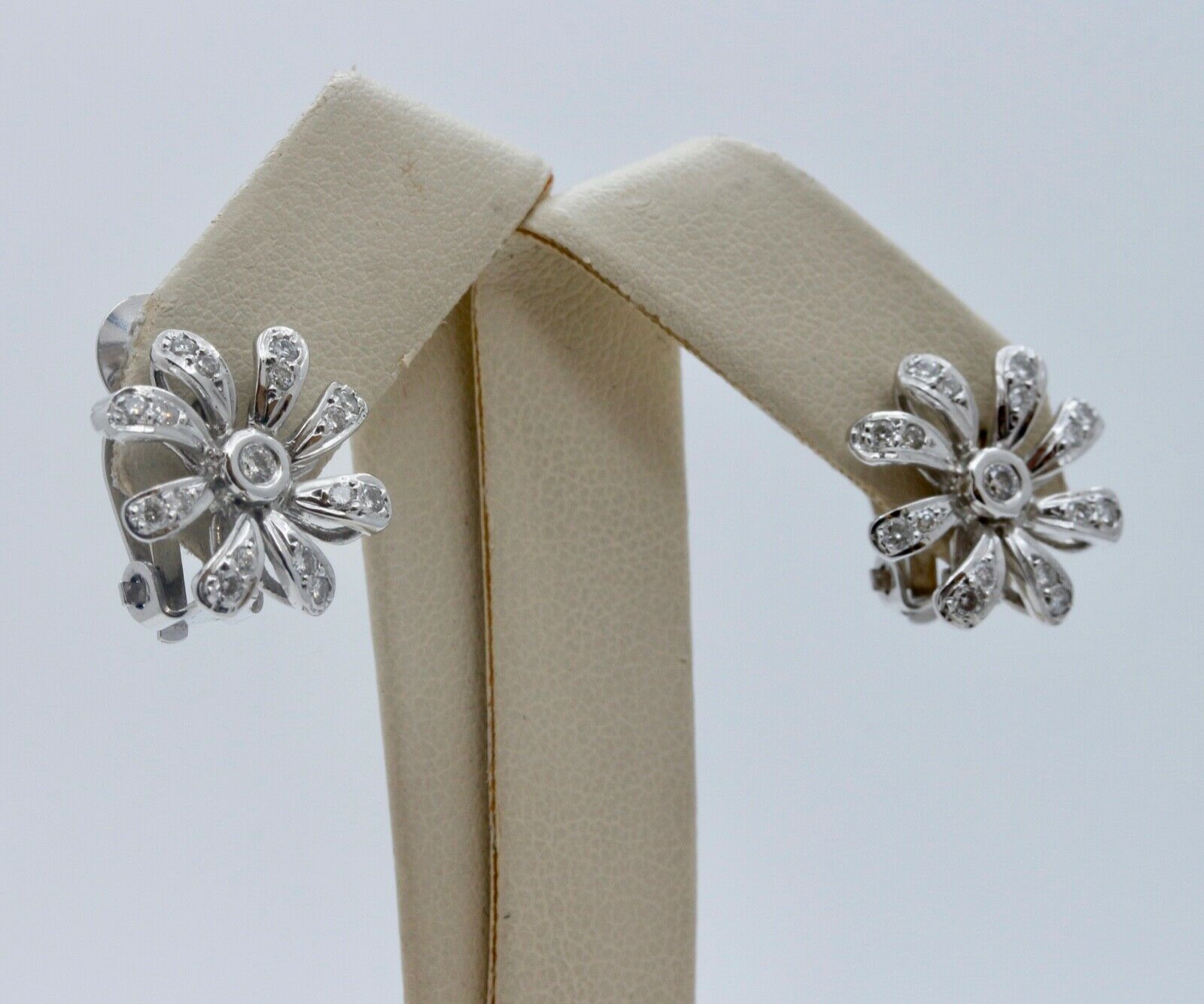 Vintage Flower Diamonds 14K White Gold Earrings