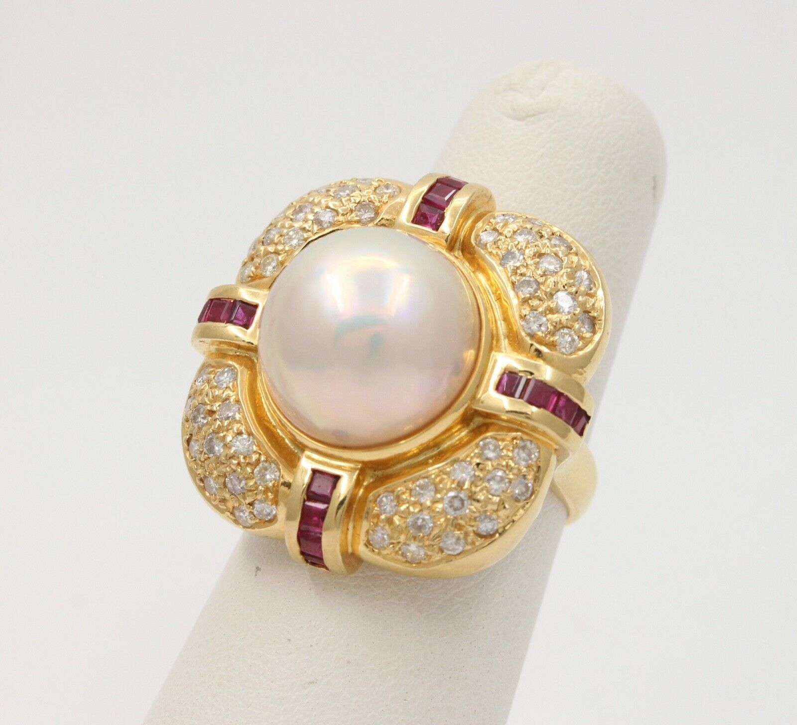 Vintage Mabe Pearl Diamonds Rubies 18K Yellow Gold Ring