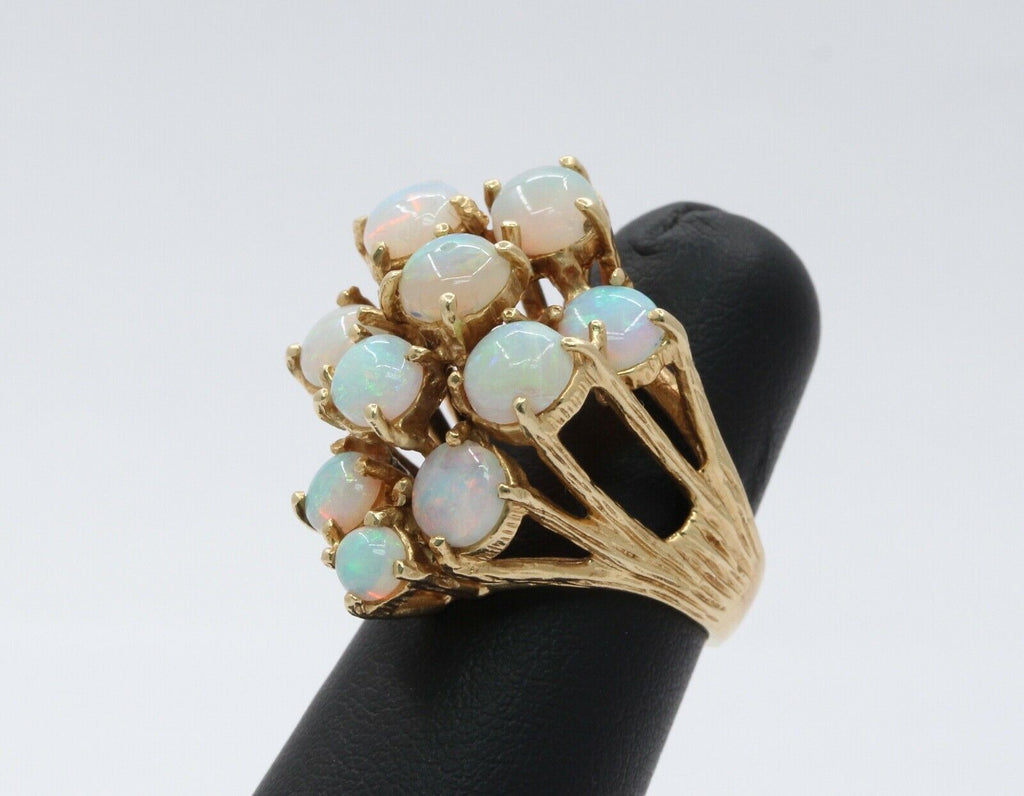 Vintage Ladies Opals 14K Yellow Gold Cocktail Cluster Ring
