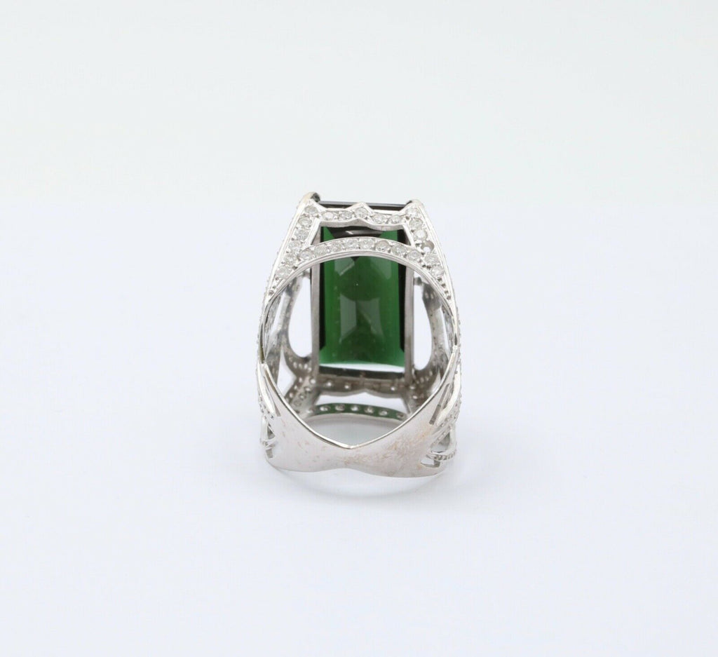 Vintage Elegant Green Tourmaline Diamonds 18K White Gold Ring