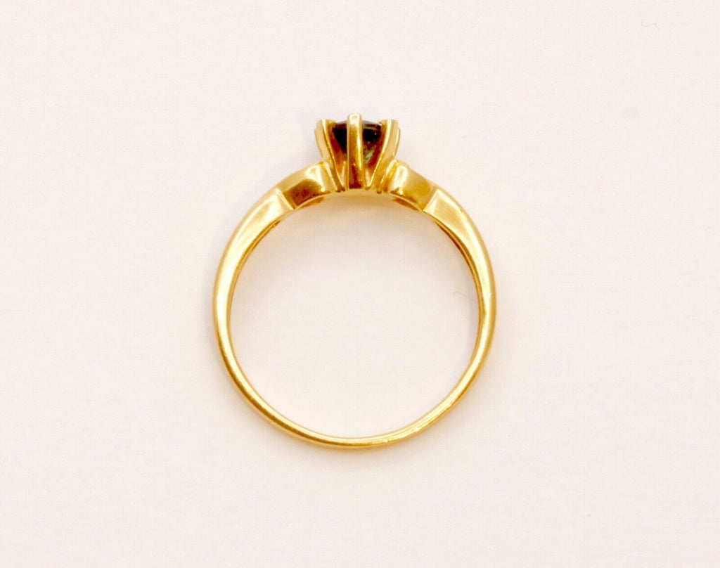 Vintage Ladies Solitaire Blue Sapphire 18K Yellow Gold Ring