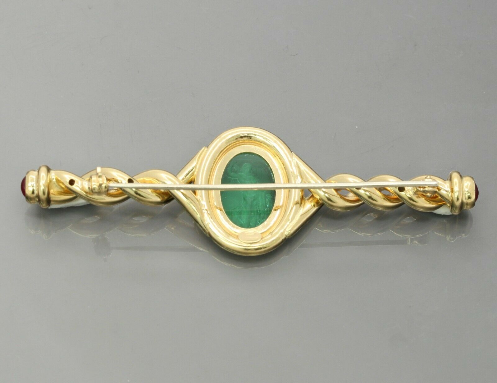 Vintage Italian 18K Yellow Gold Glass Intaglio Pink Sapphire Brooch