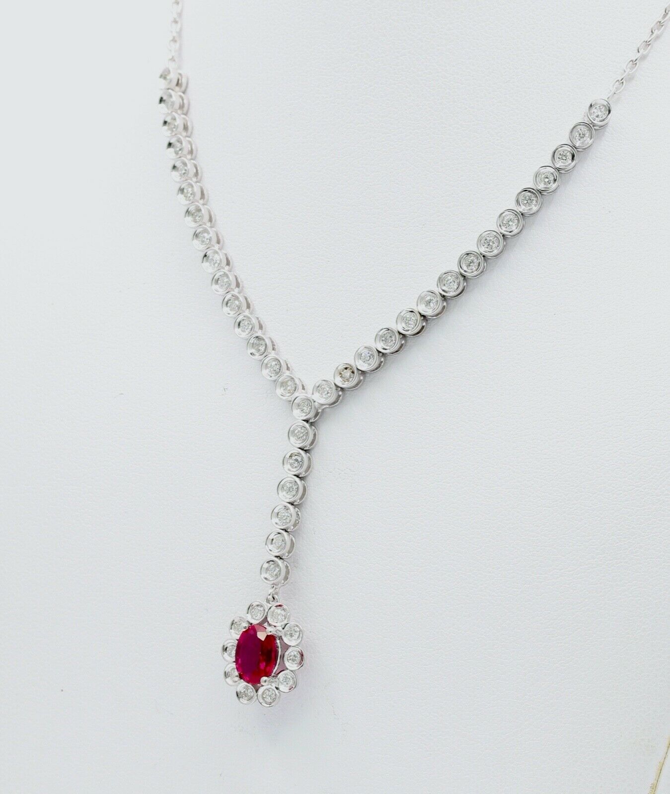 Vintage Ladies Oval Ruby Diamonds 18K White Gold Necklace