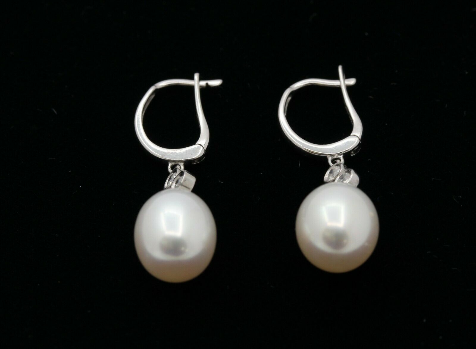 Vintage 14K White Gold Hanging Pearl Diamond Earrings