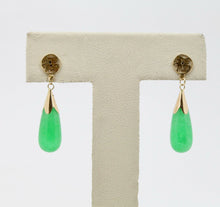 Load image into Gallery viewer, Vintage Ladies Jade 14K Yellow Gold Hanging Earrings
