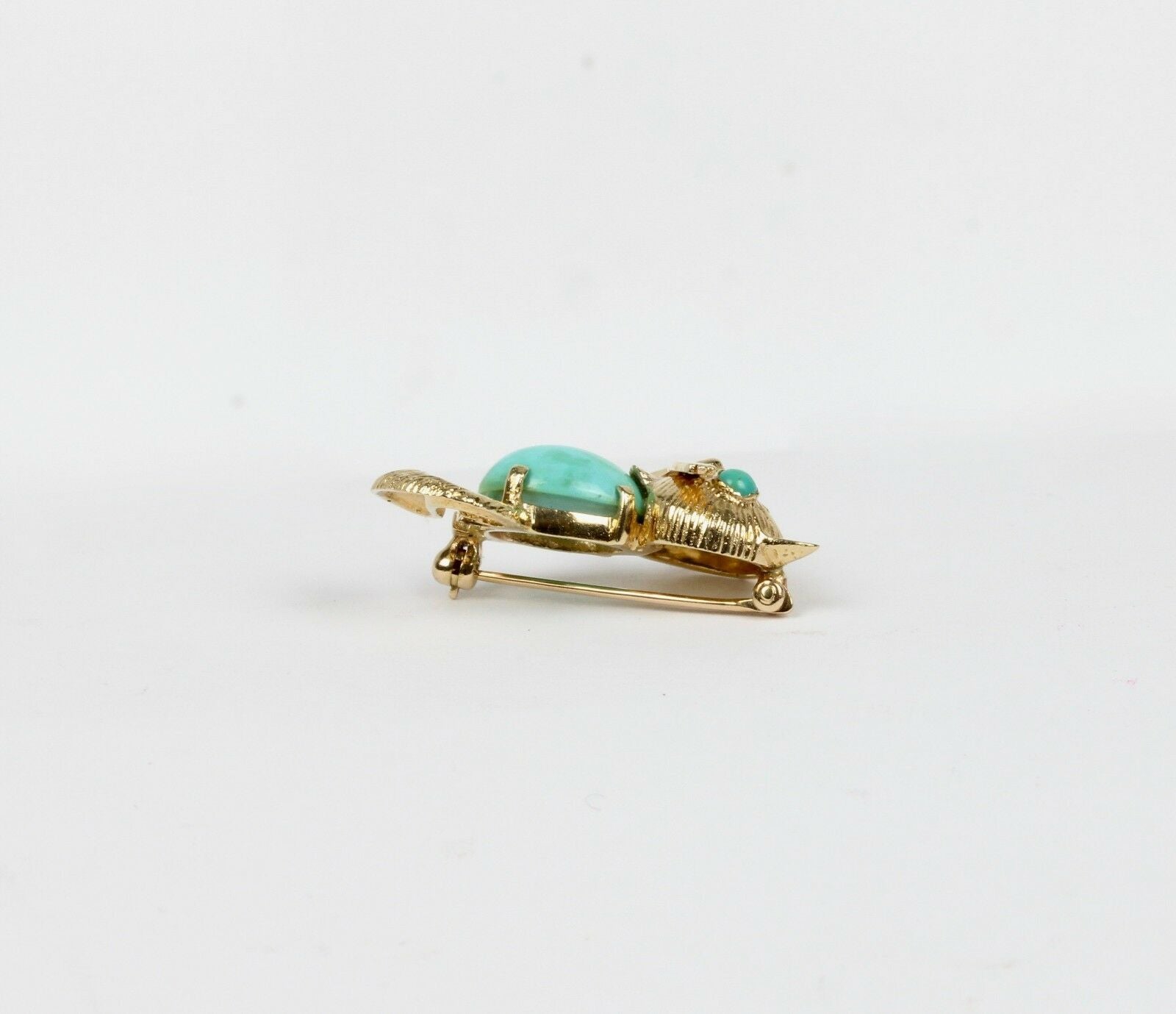Vintage Turquoise Cat Brooch 14K Yellow Gold