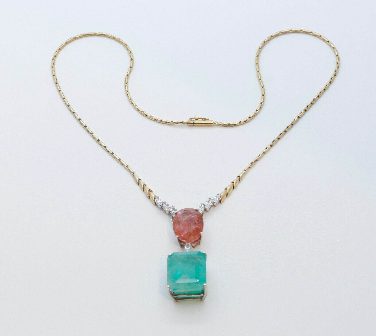 Vintage 18K Yellow Gold Huge Natural Emerald Tourmaline Diamond Statement Neckla