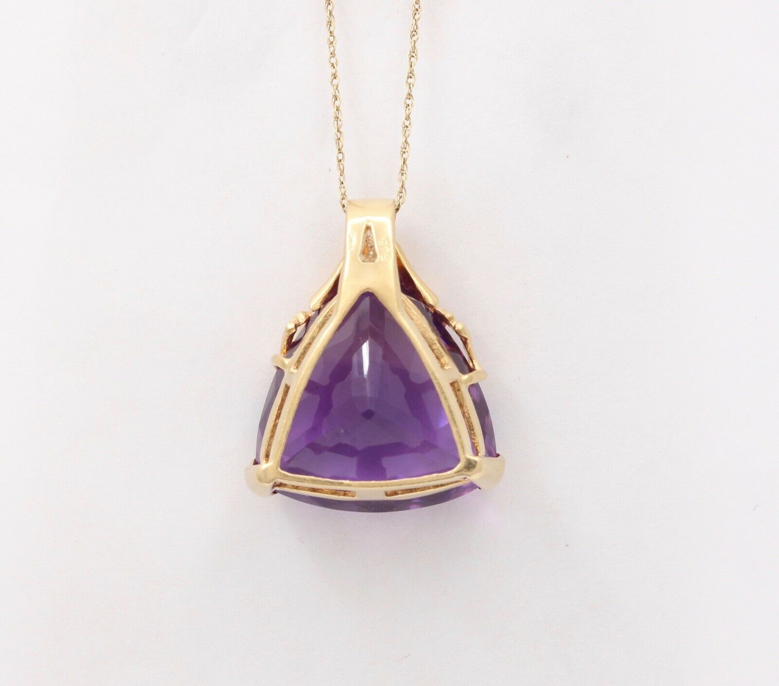 Vintage 14K Yellow Gold Siberian Amethyst Diamond Triangle Pendant.
