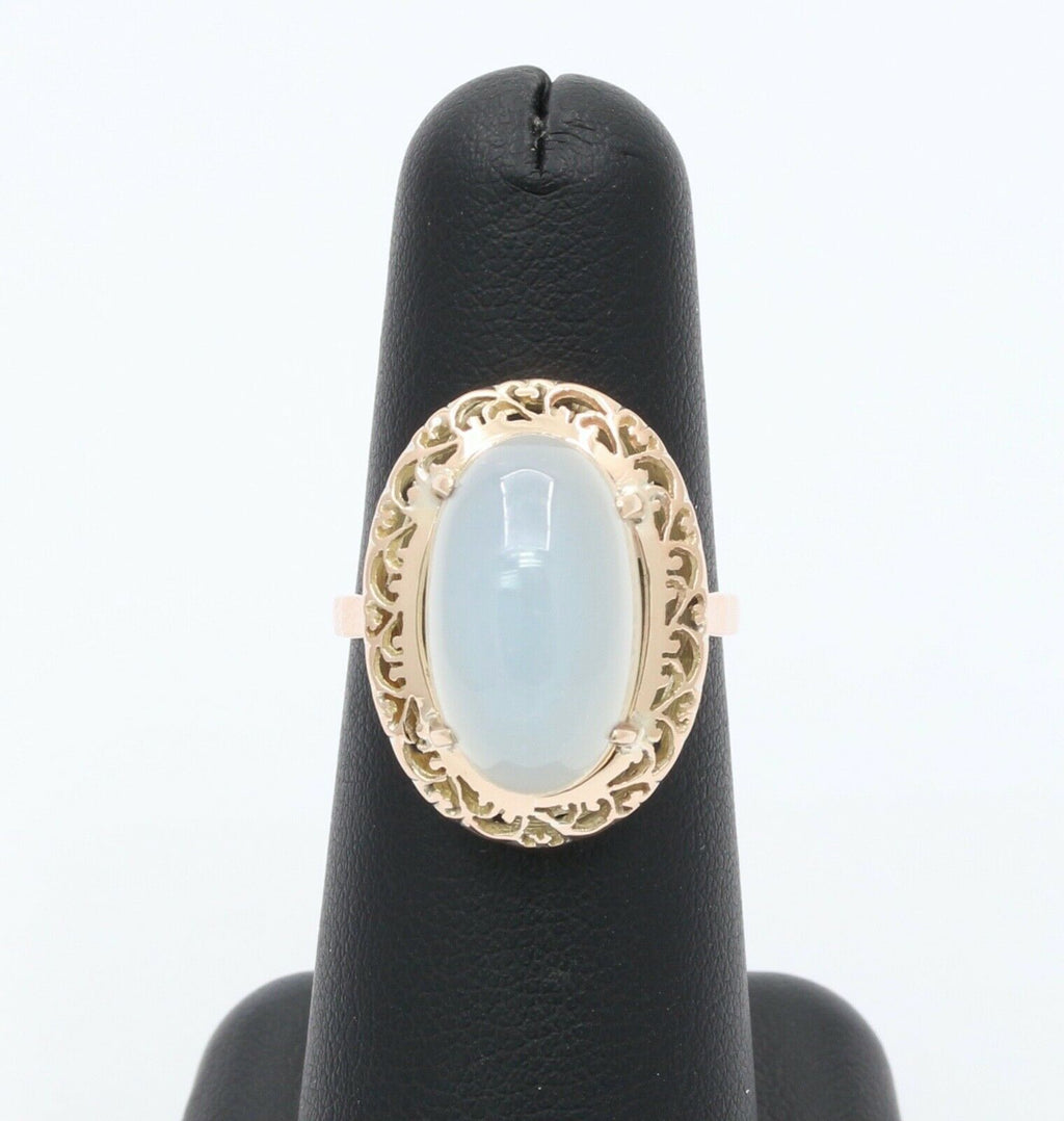Vintage Ladies Large Cabochon Moonstone 14K Yellow Gold Ring