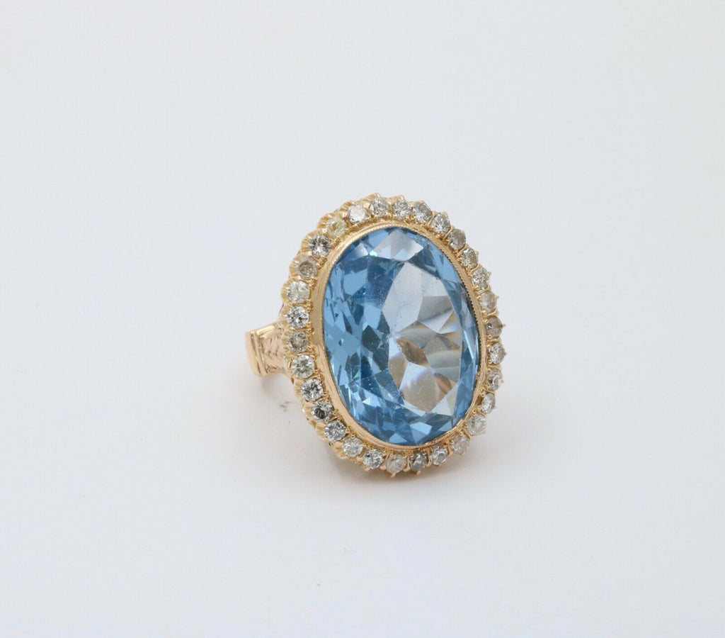 Vintage 24 Carat Blue Topaz Diamonds 14K Yellow Gold Ring