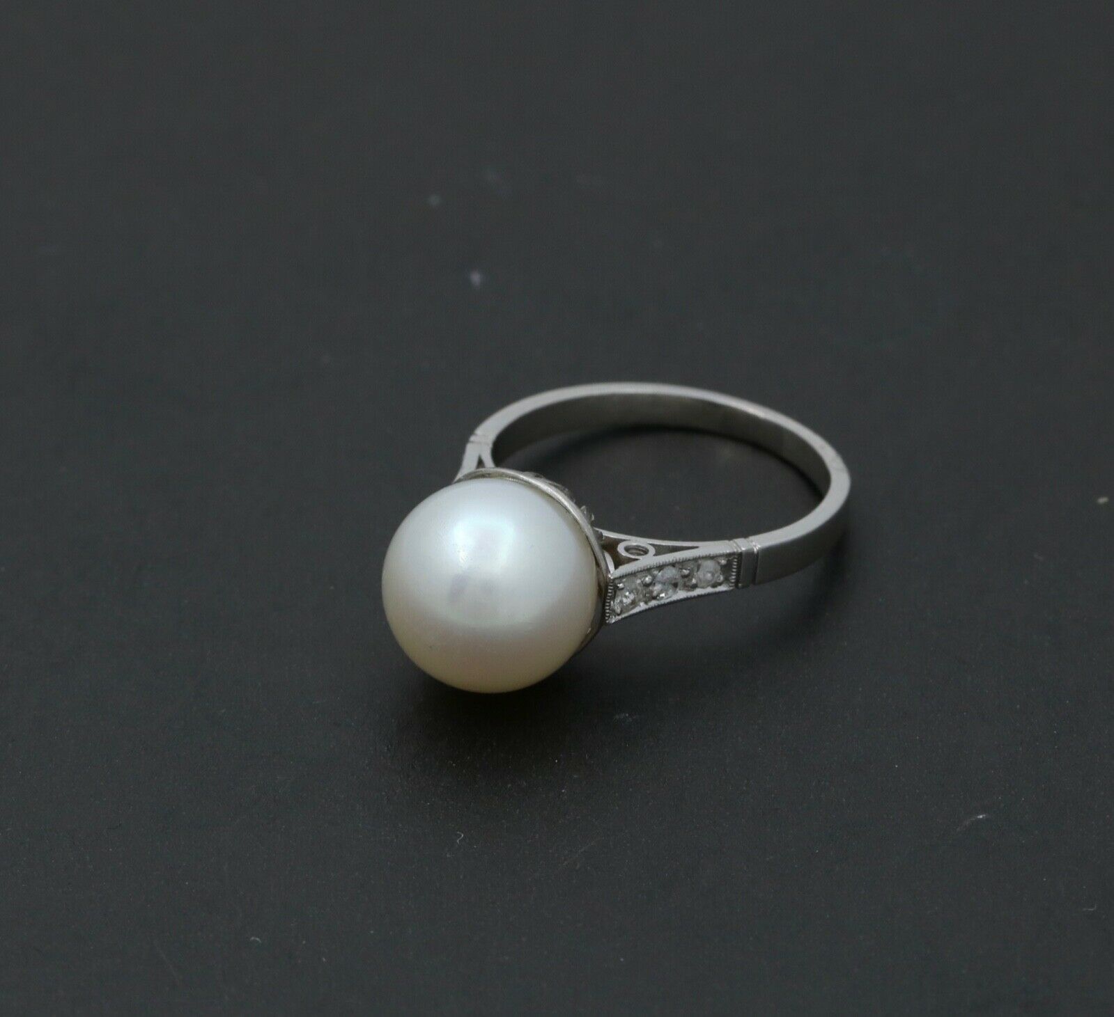 Art Deco Pearl Old Cut Diamonds Platinum Ring