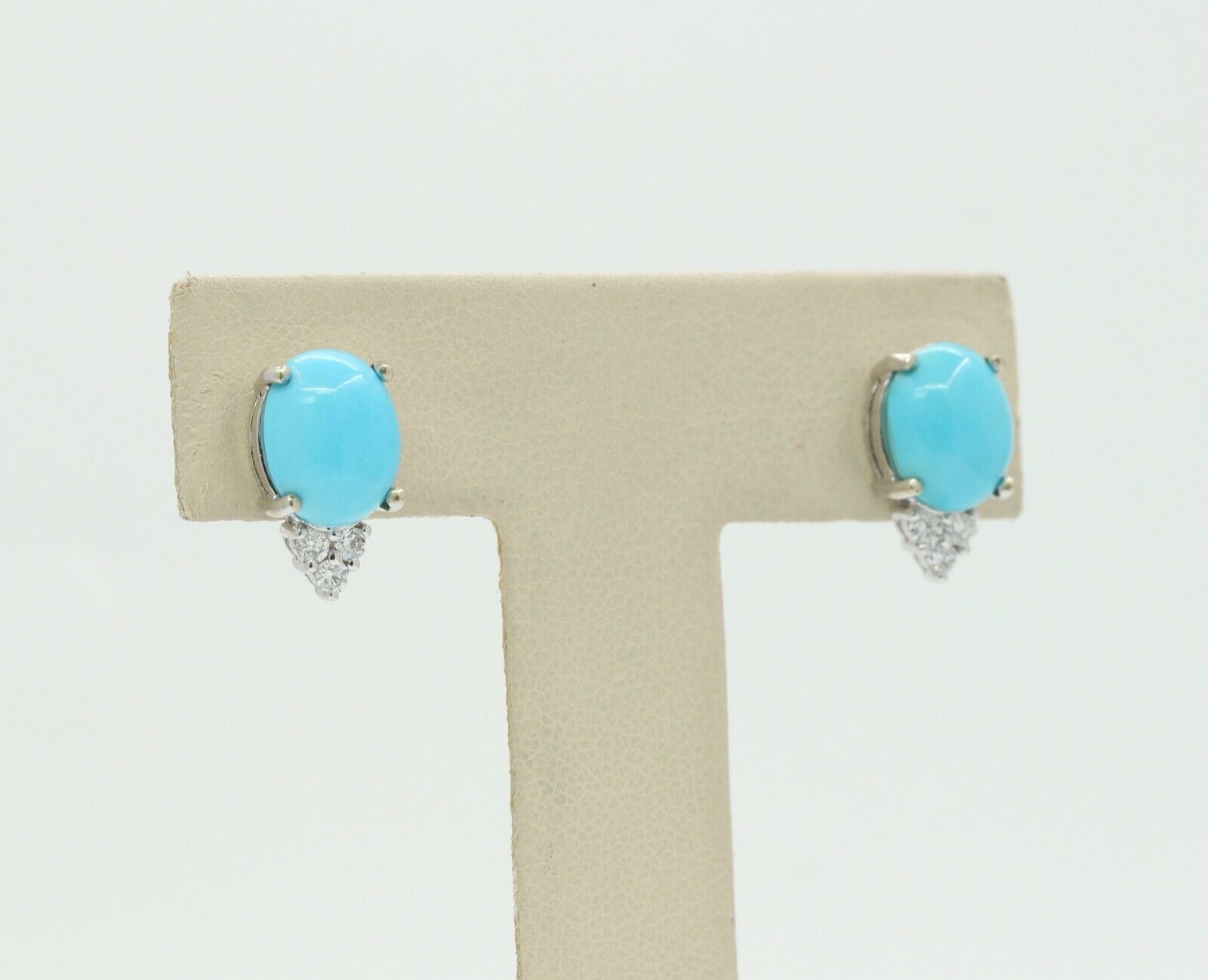 Ladies 18K White Gold Turquoise Diamonds Earrings