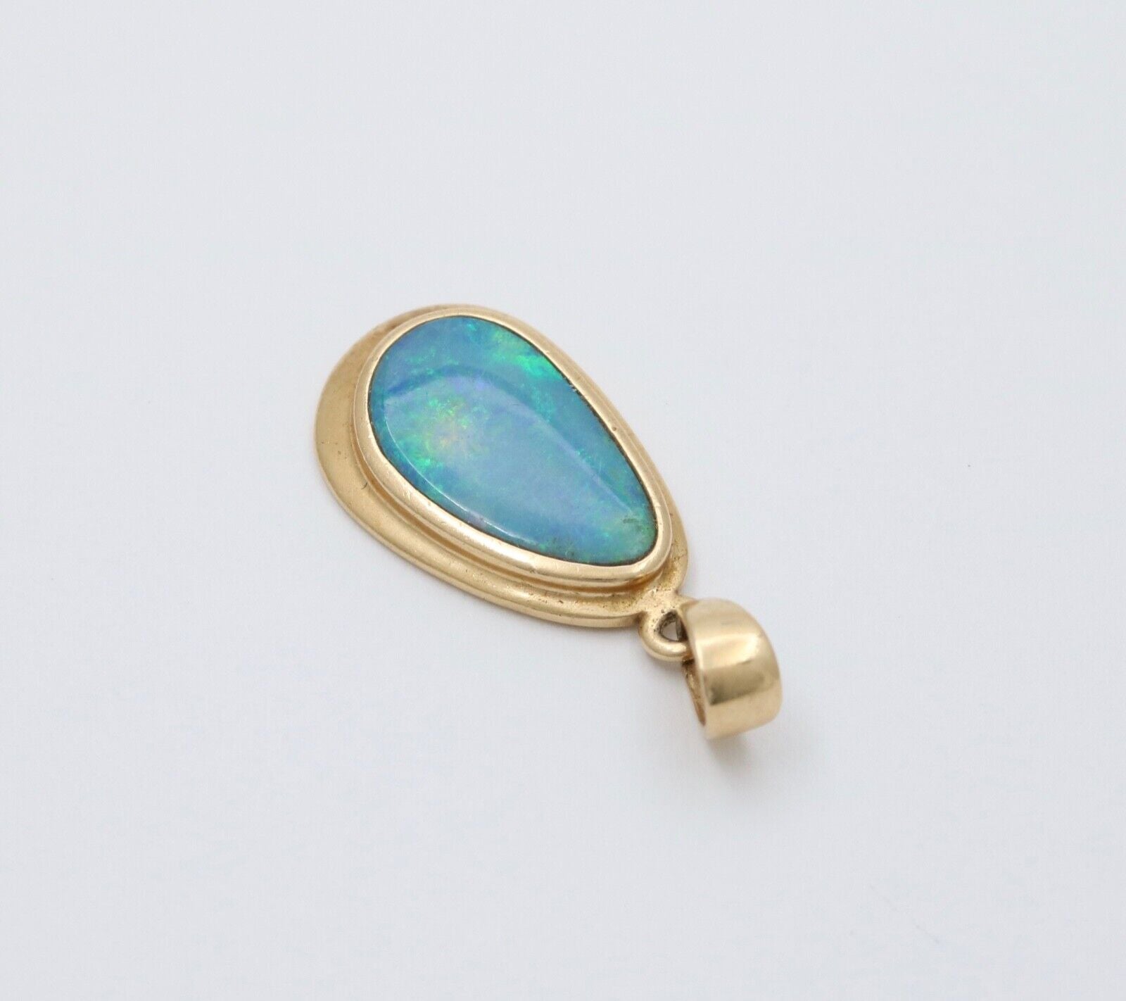 Vintage Boulder Opal 14K Yellow Gold Pendant