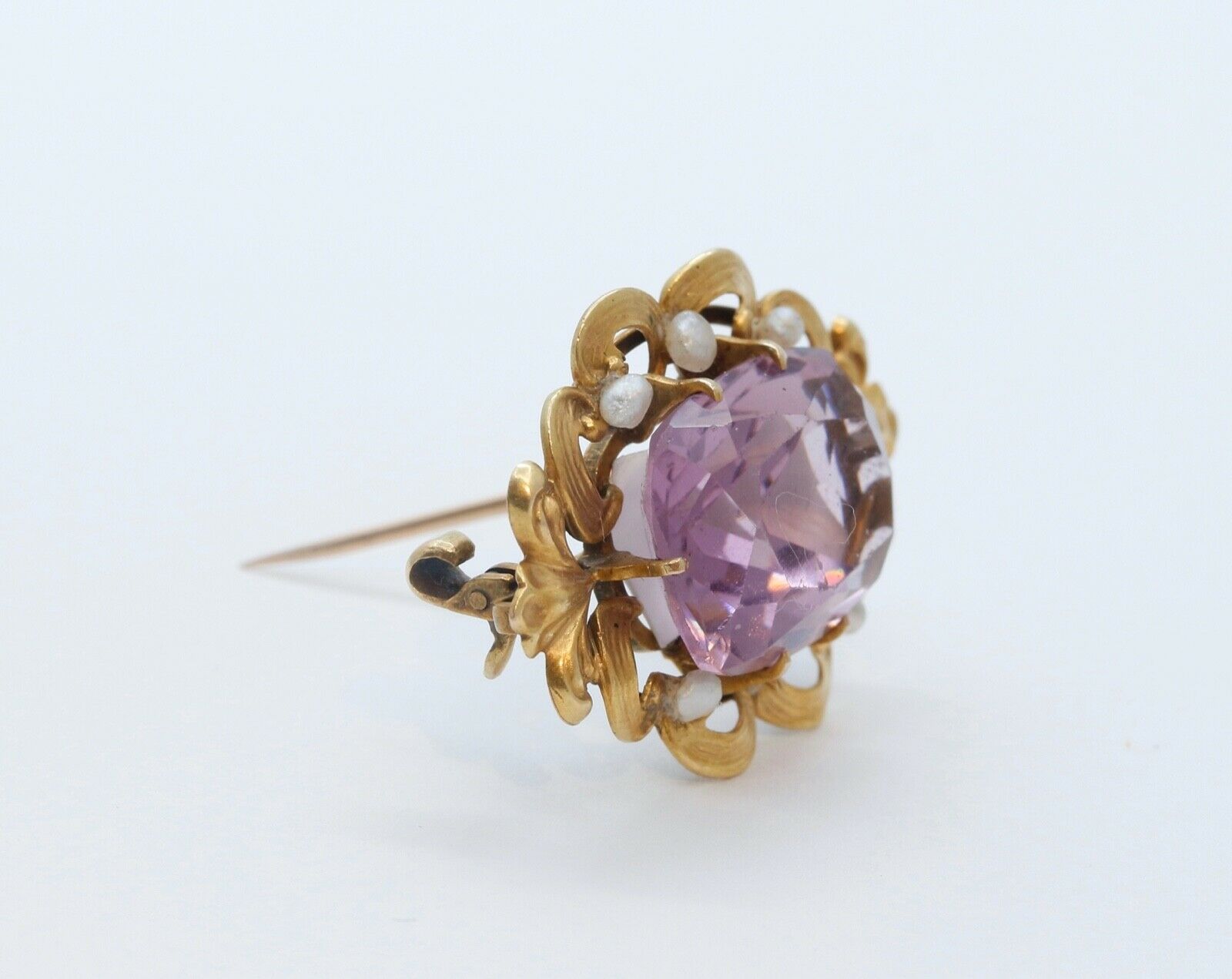 Art Nouveau Amethyst Seed Pearls 10K Yellow Gold Brooch Pin