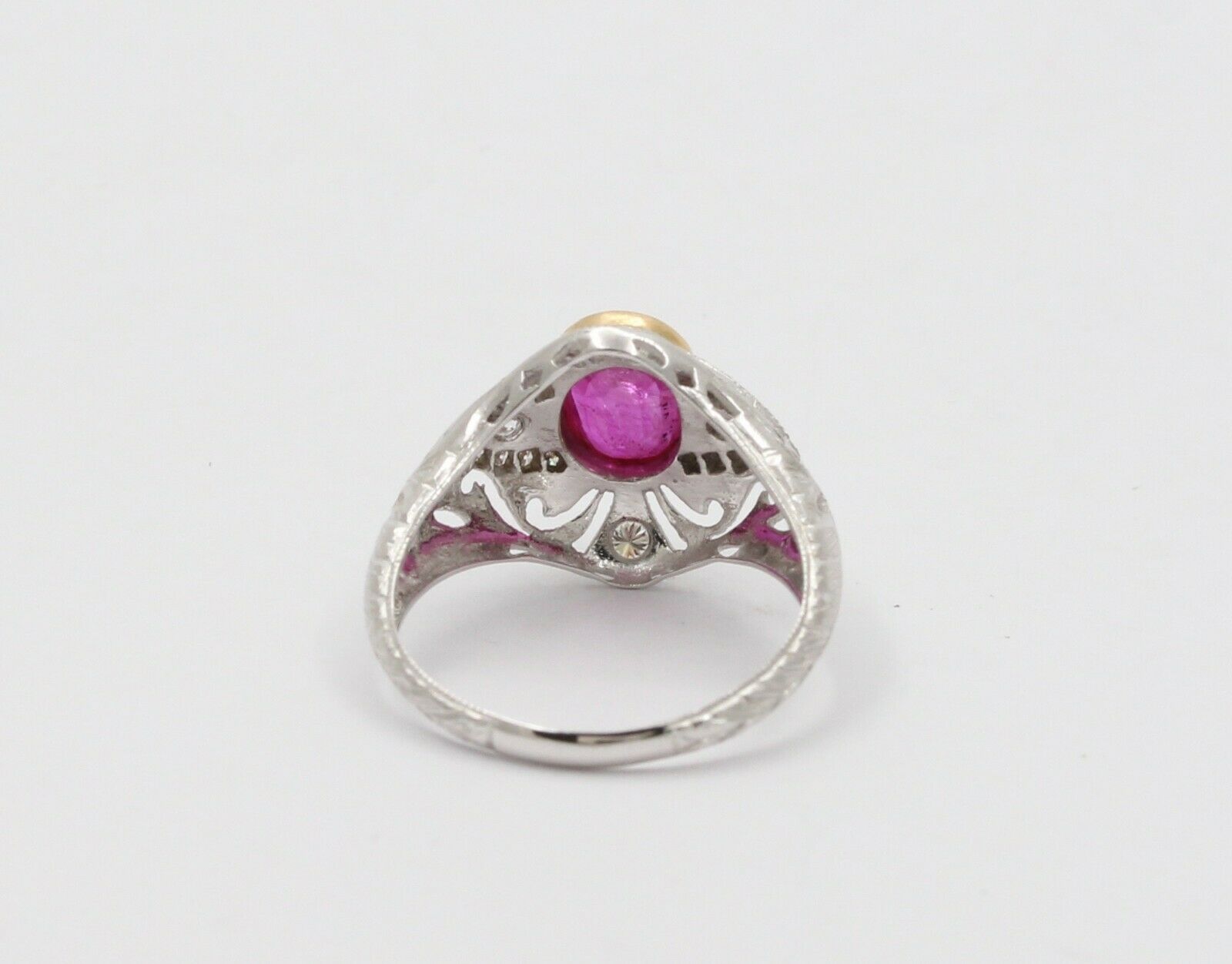 Vintage Burma Ruby Filigree Diamond 18K Gold Ring , Engagement Ring.