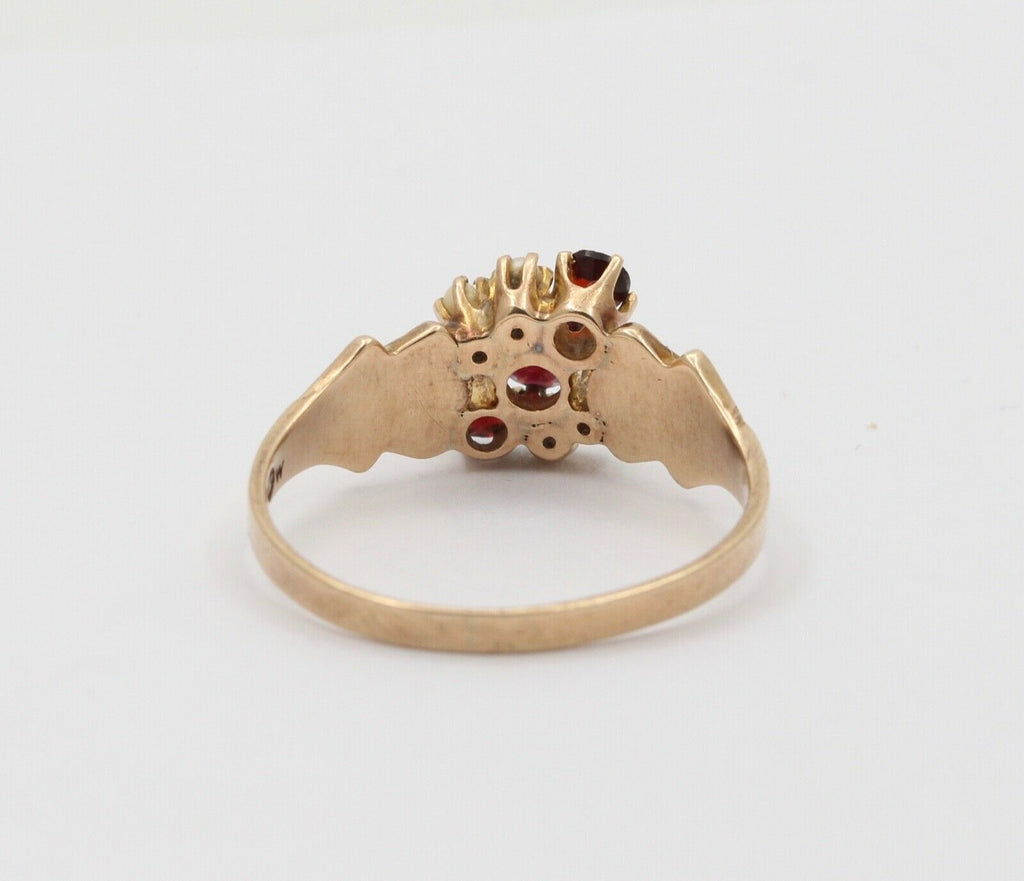 Art Nouveau White, Wile & Warner Garnets Seed Pearls 14K Yellow Gold Ring