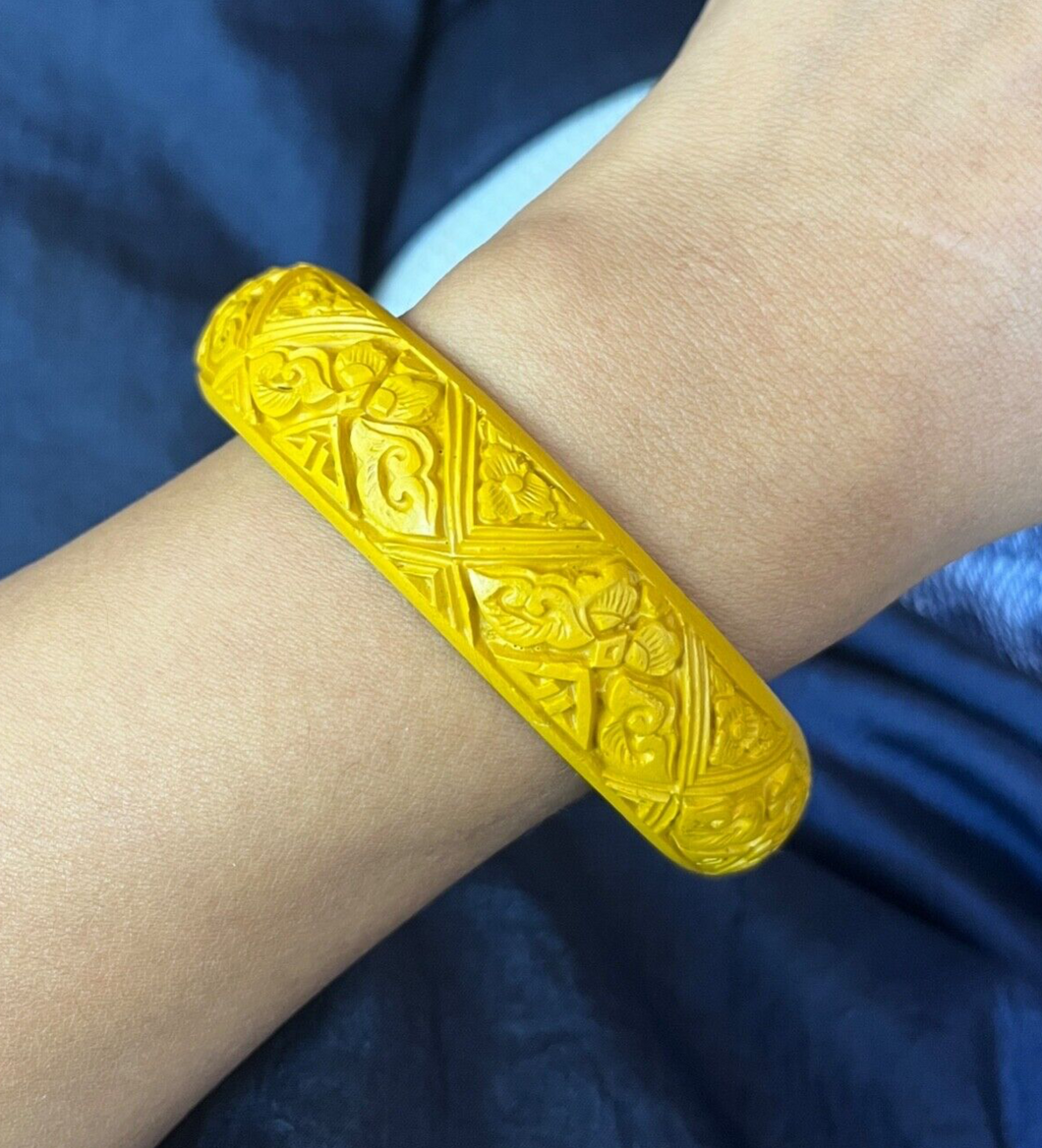 Vintage Yellow Carved Cinnabar Bangle, Bracelet.