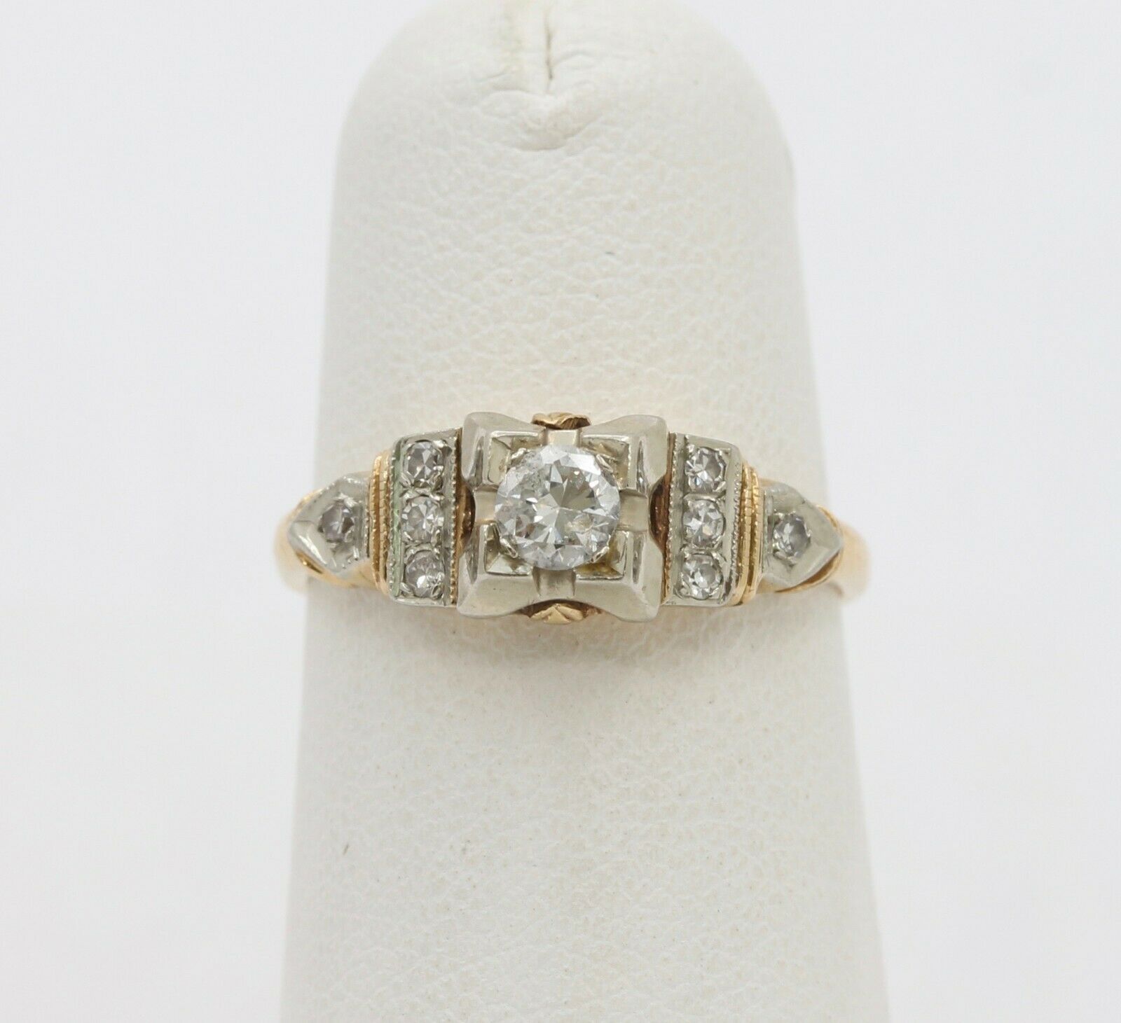 Vintage 14K Yellow Gold Diamond Engagement Ring