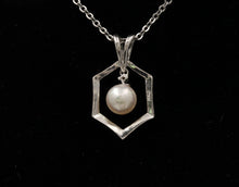 Load image into Gallery viewer, Estate 14K White Gold 6.5 mm Pearl Pendant, Bridal Jewelry.
