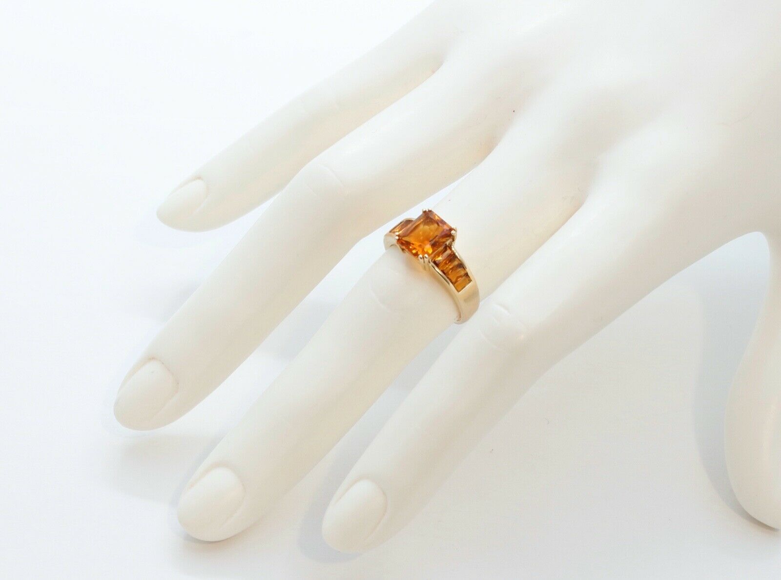 Beautiful Stones on a Vintage Citrine 14K Yellow Gold Ring