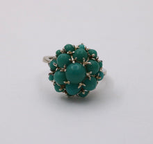 Load image into Gallery viewer, Vintage 18K Gold Dome Cluster Turquoise Ring
