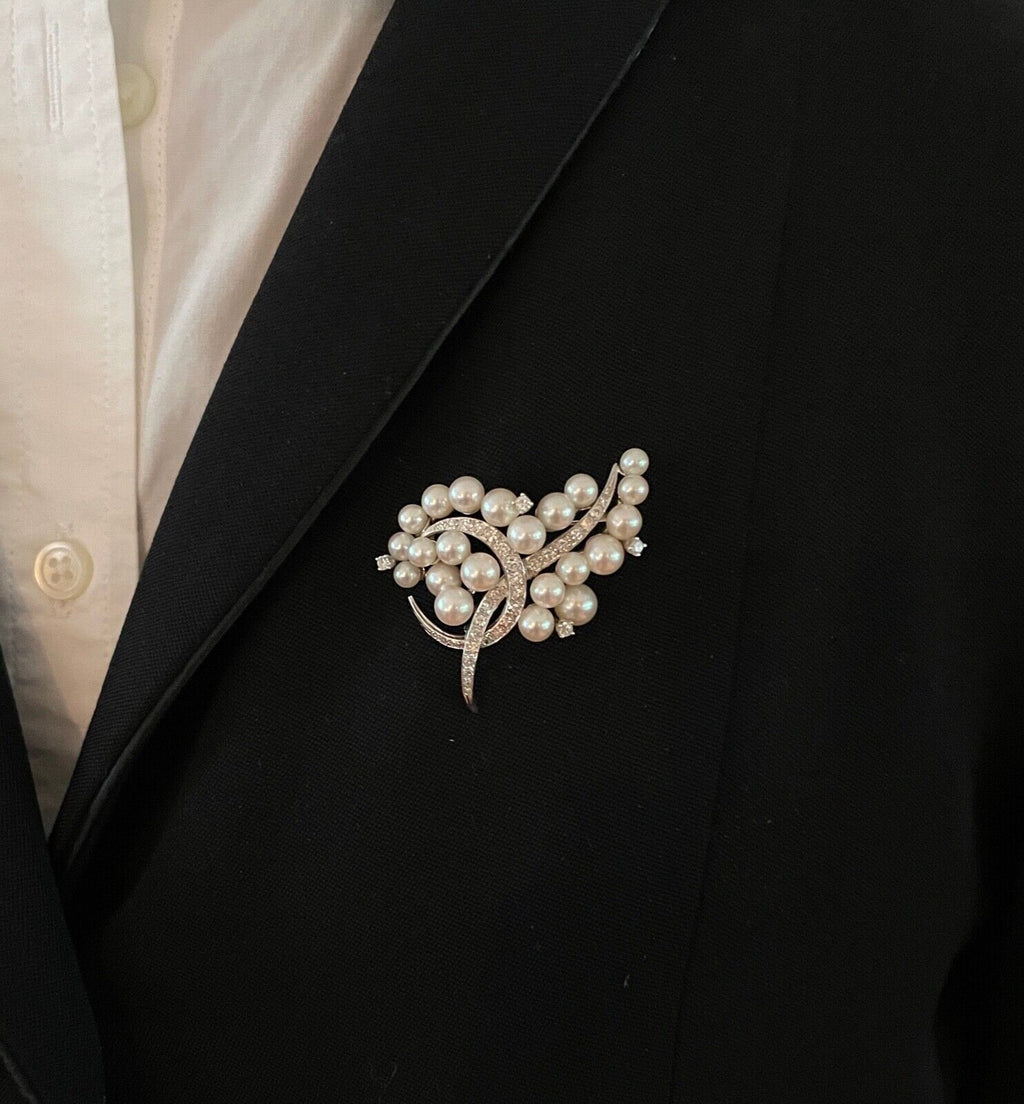 Elegant Vintage 14K Gold Diamond and Pearl Brooch