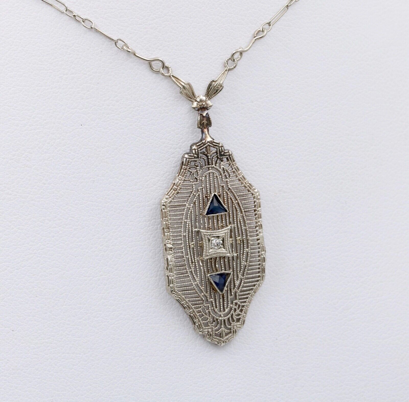 Art Deco 10K Gold Filigree Diamond & Sapphire Pendant Necklace