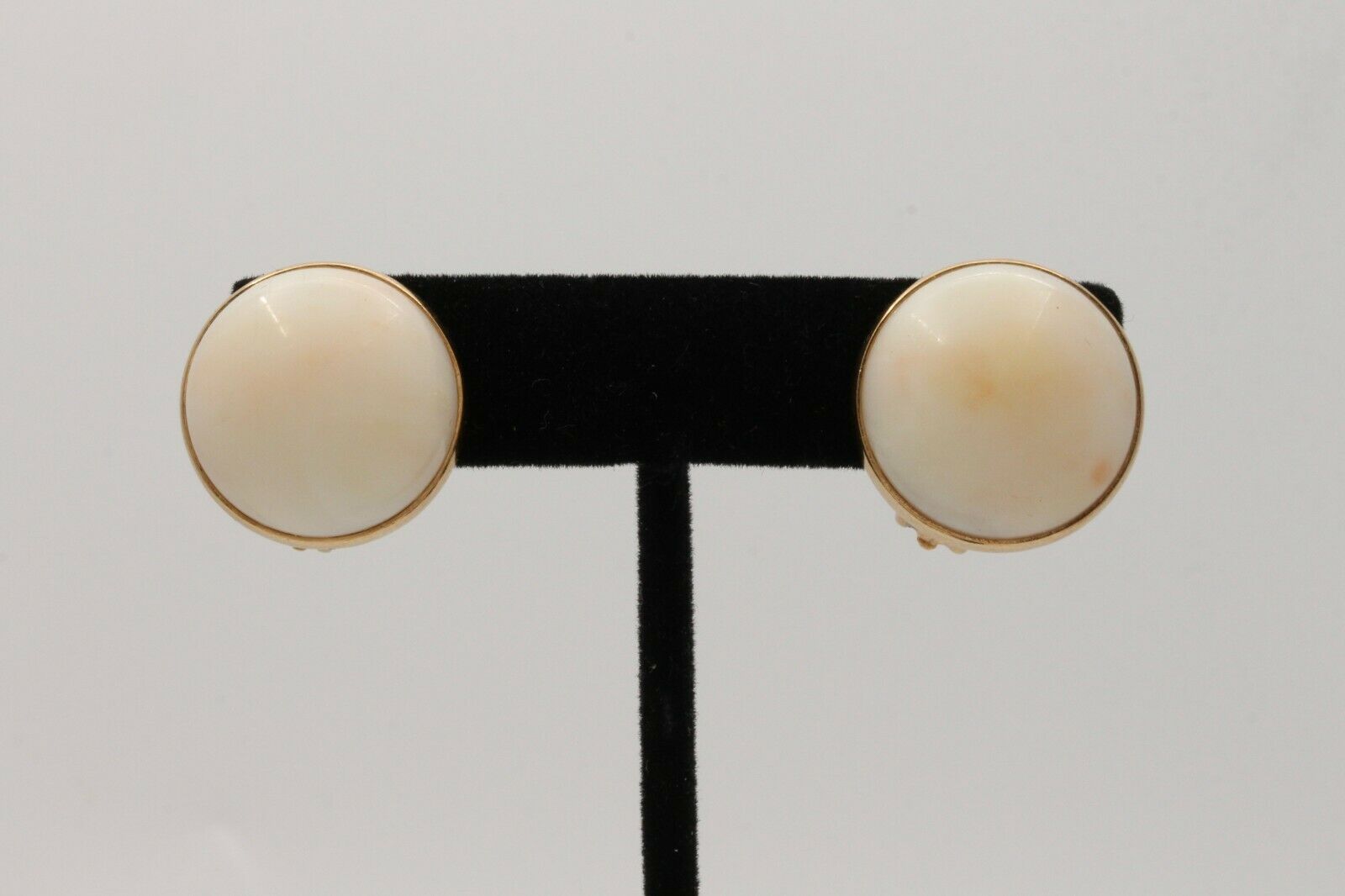 Vintage Italian Angle Skin Coral Button 14K Yellow Gold Dome Clip Earrings.