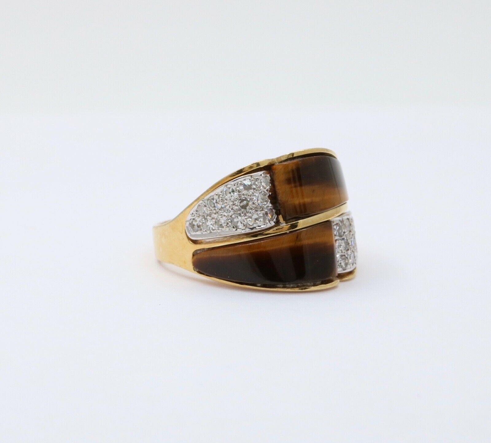 Vintage Italian Tiger's Eye Diamonds 18K Yellow Gold Ring