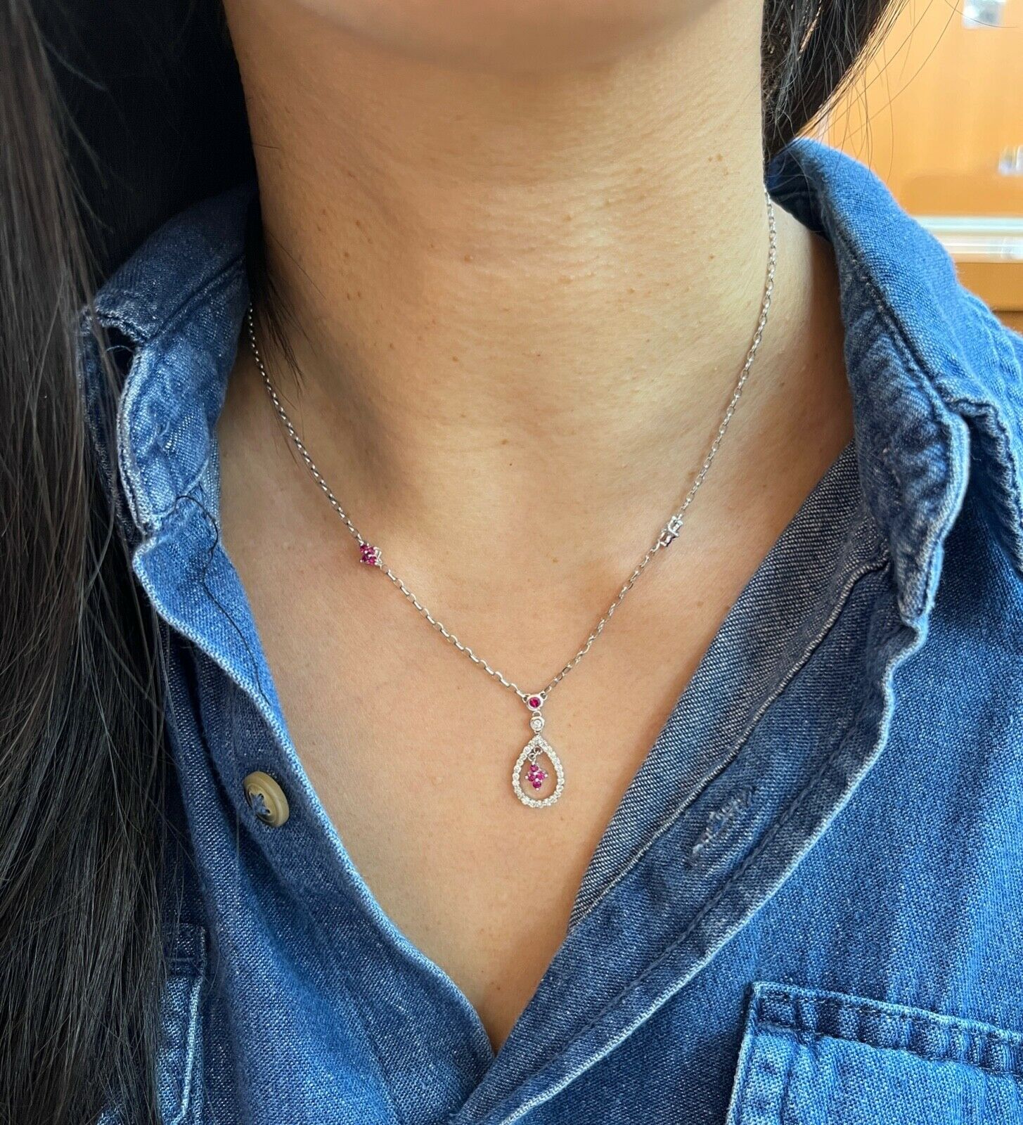 Elegant 18K White Gold Tear Drop Diamond & Ruby Pendant Necklace