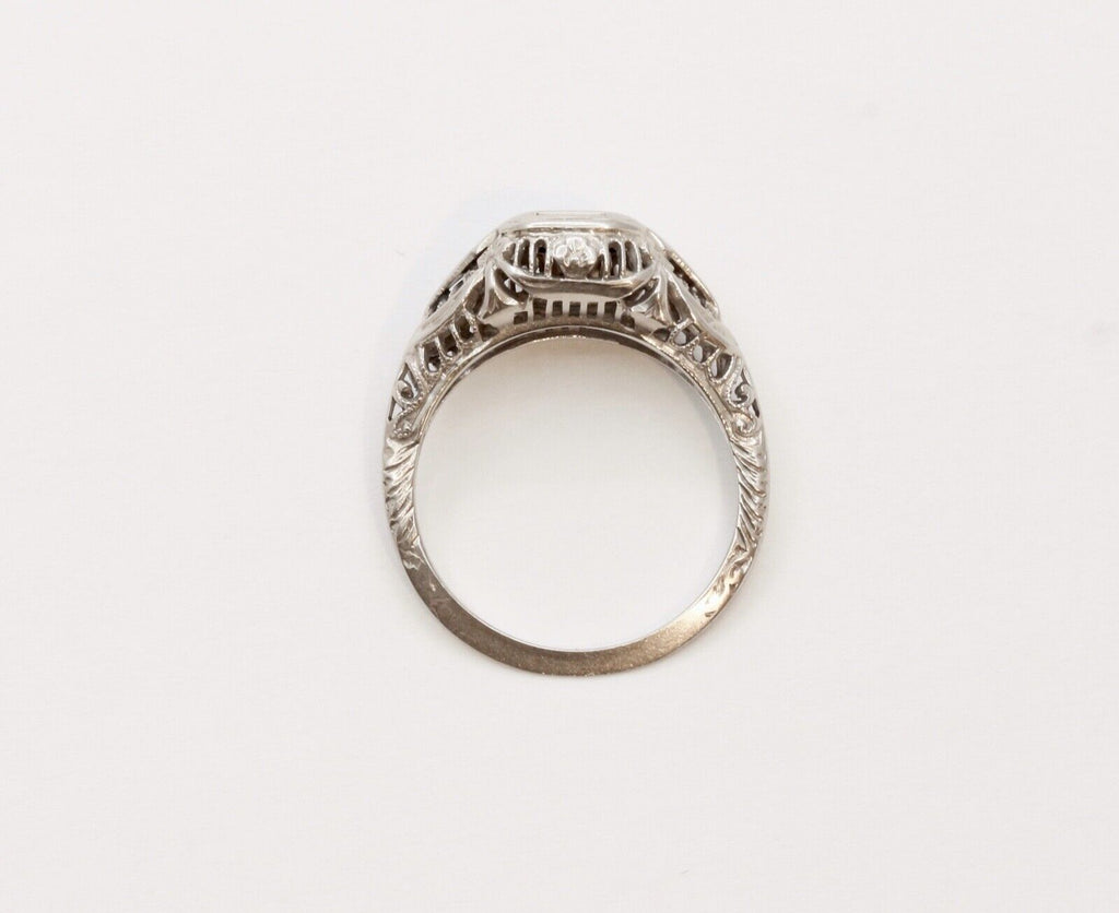 Art Deco Diamond 18K White Gold Ring
