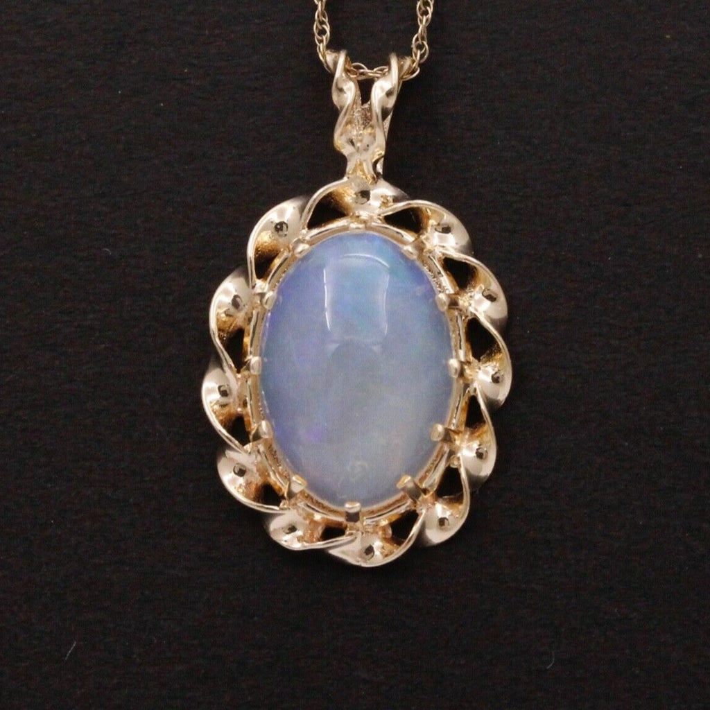 Vintage Translucent Opal 14K Yellow Gold Pendant