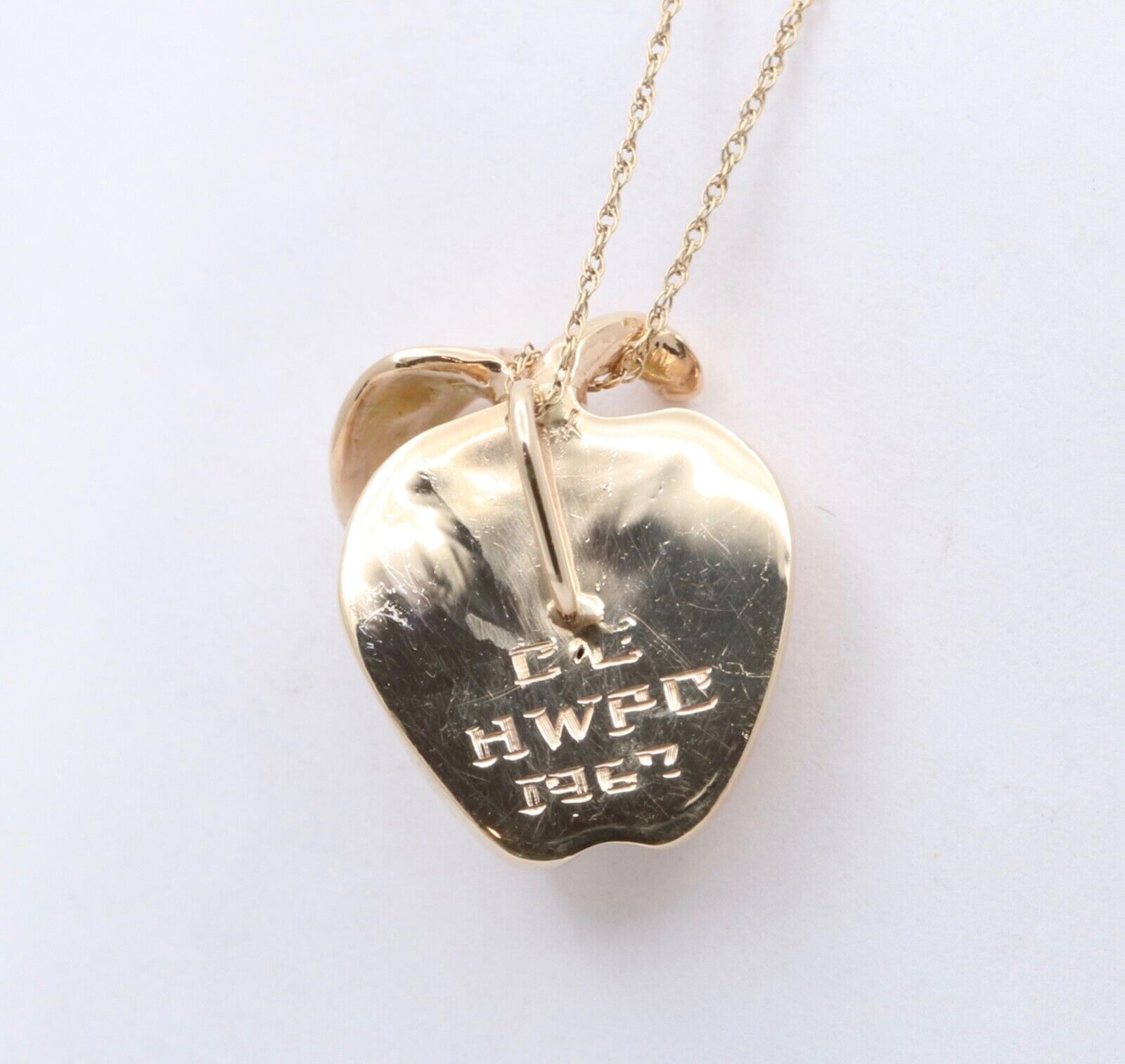 Vintage 14K Yellow Gold Big Apple Charm Pendant