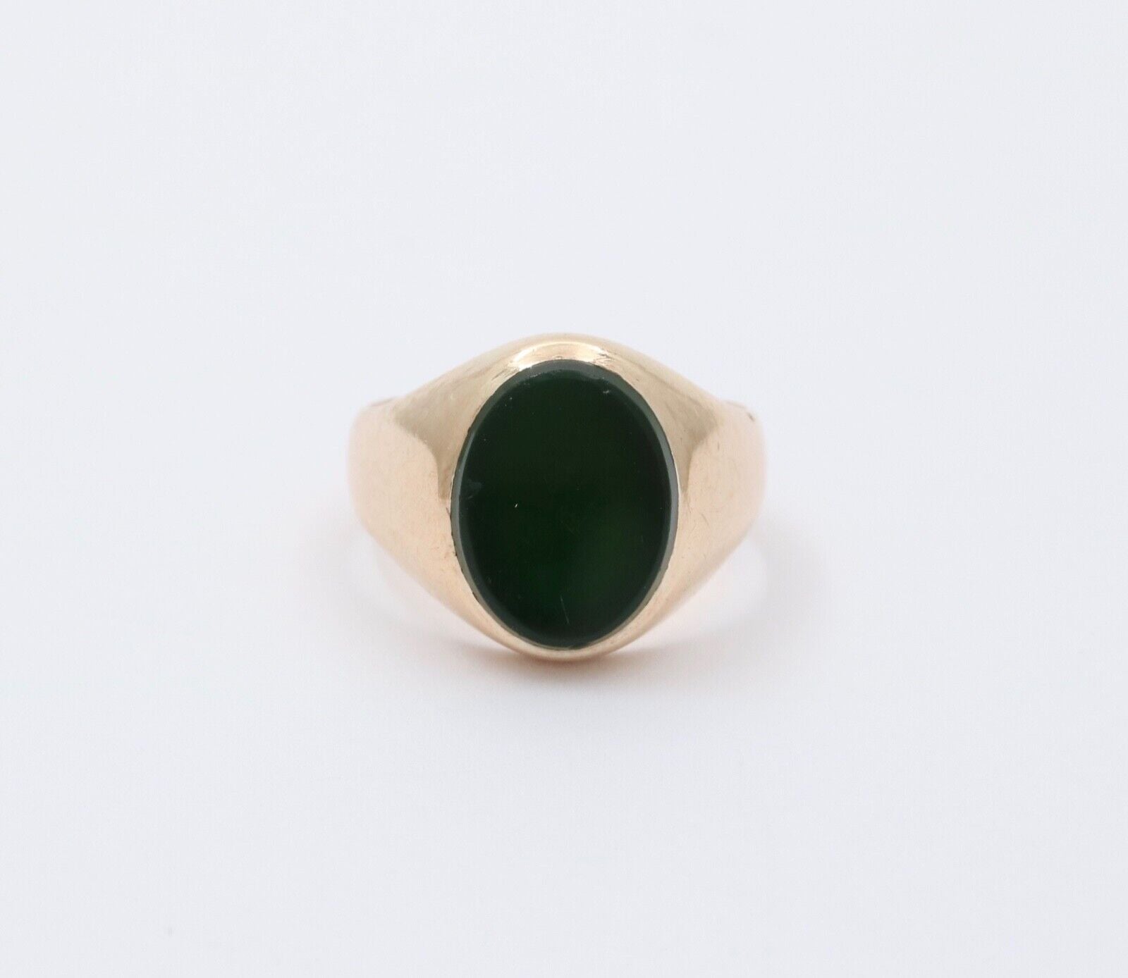 Antique 14K Pinkish Yellow Gold Green Agate Signet Ring