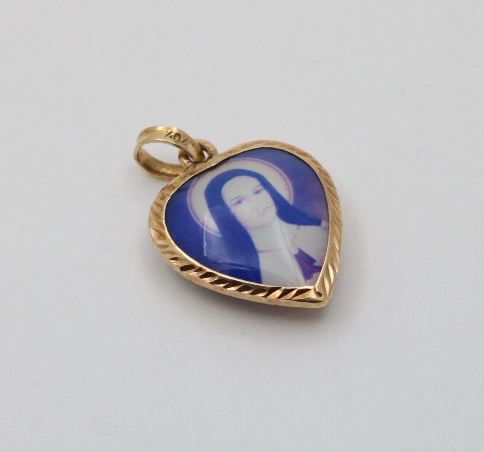 Vintage Jesus Virgin Mary Heart 14K Yellow Gold Pendant Charm
