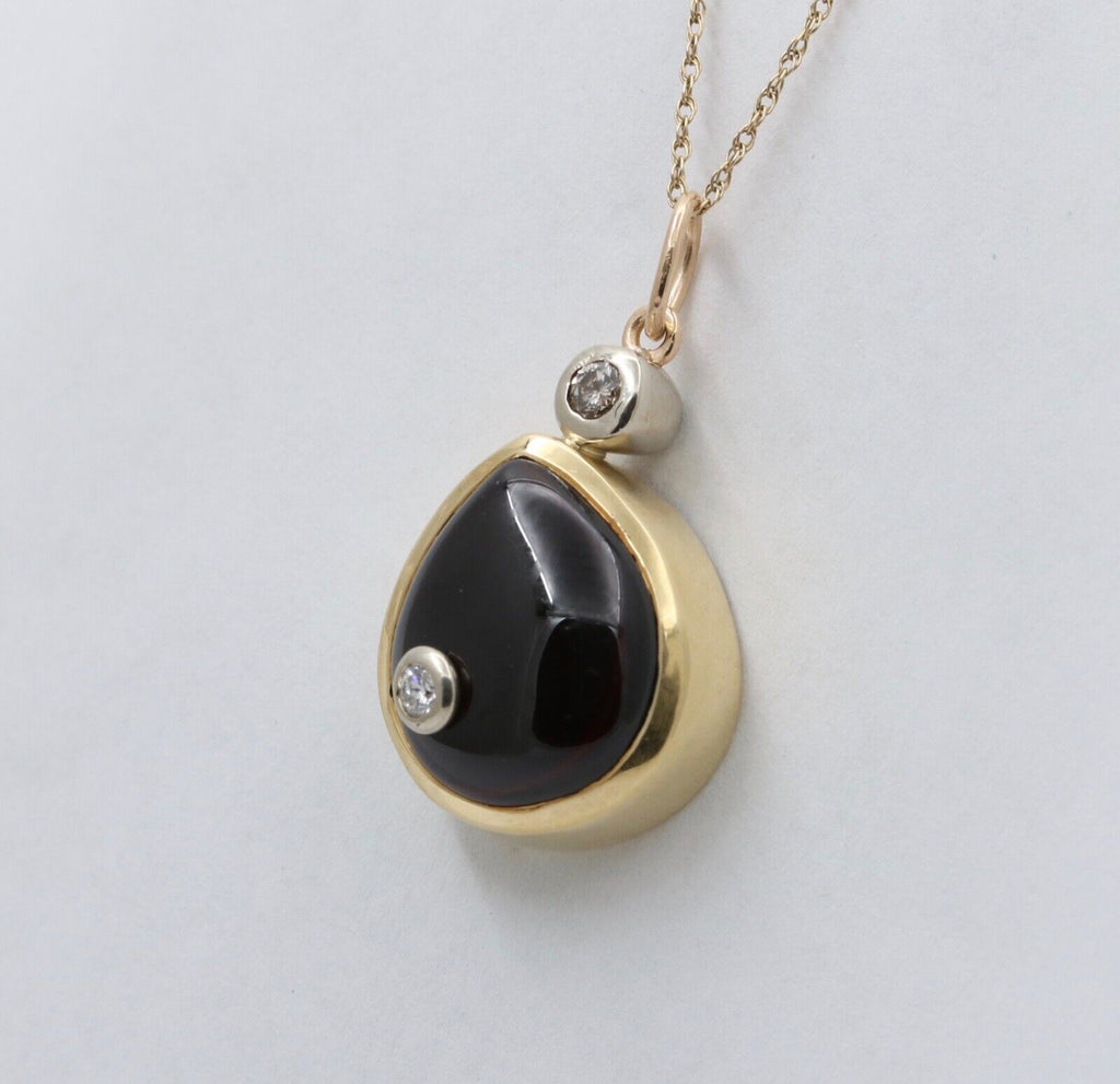Vintage 18K Yellow Gold Rhodolite Garnet And DIamond Teardrop Pendant , Necklace