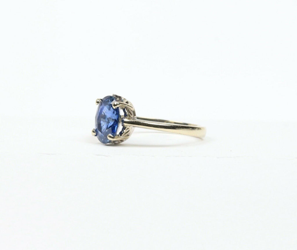 Beautiful Natural Blue Sapphire 14K White Gold Vintage Ring