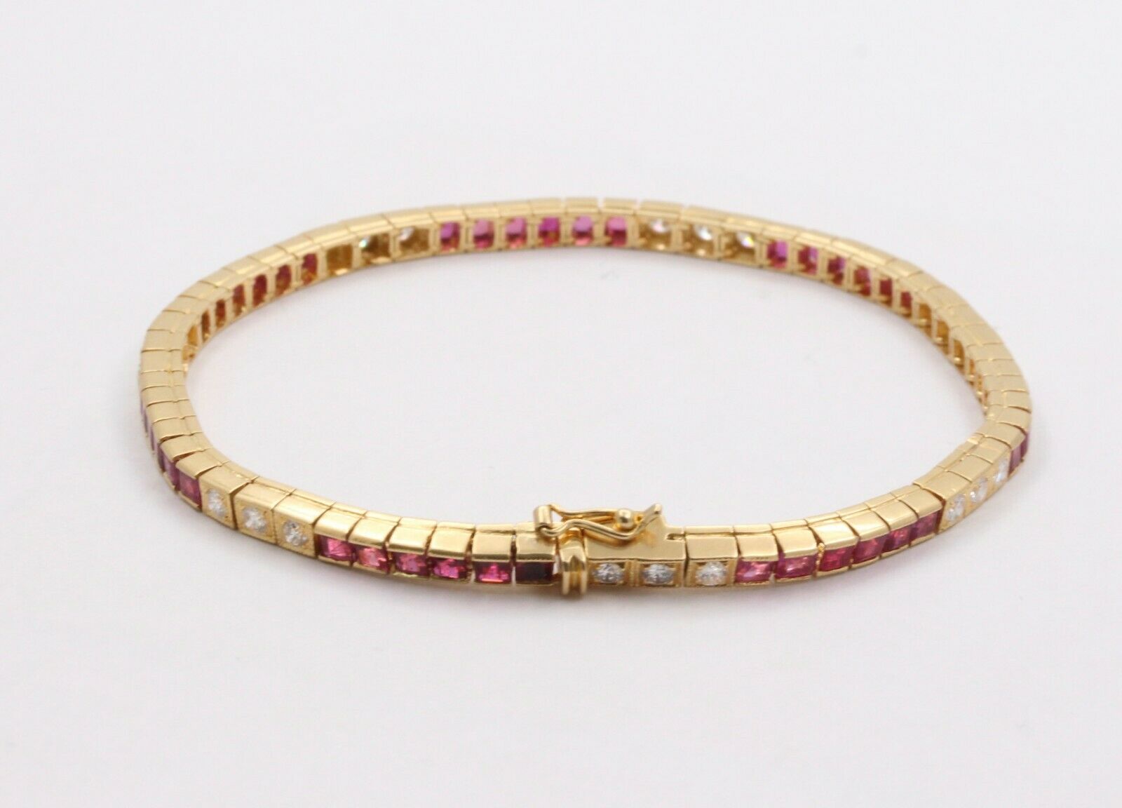 Vintage 18K Yellow Gold Ruby Diamond Tennis Bracelet